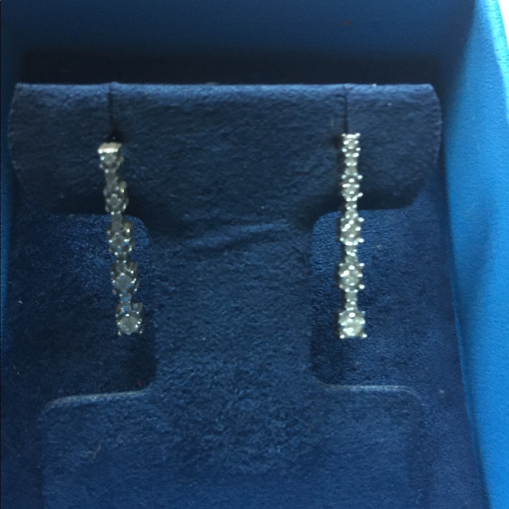 Diamond Earrings - Picture 3 of 5